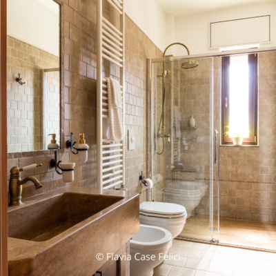 home staging in Puglia - casa in vendita - bagno