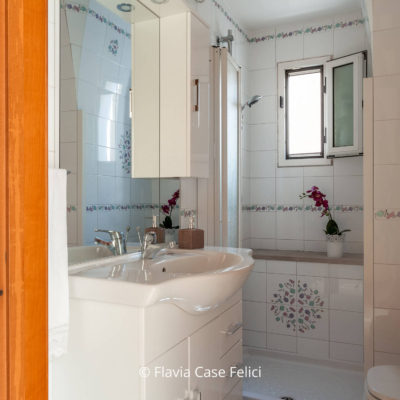 home staging in Puglia - casa in vendita - bagno