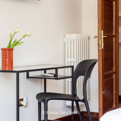 home staging di casa vacanze a Roma - camera