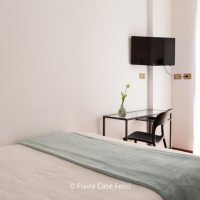 home staging di casa vacanze a Roma - camera