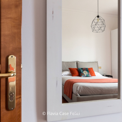 home staging di casa vacanze a Roma - camera