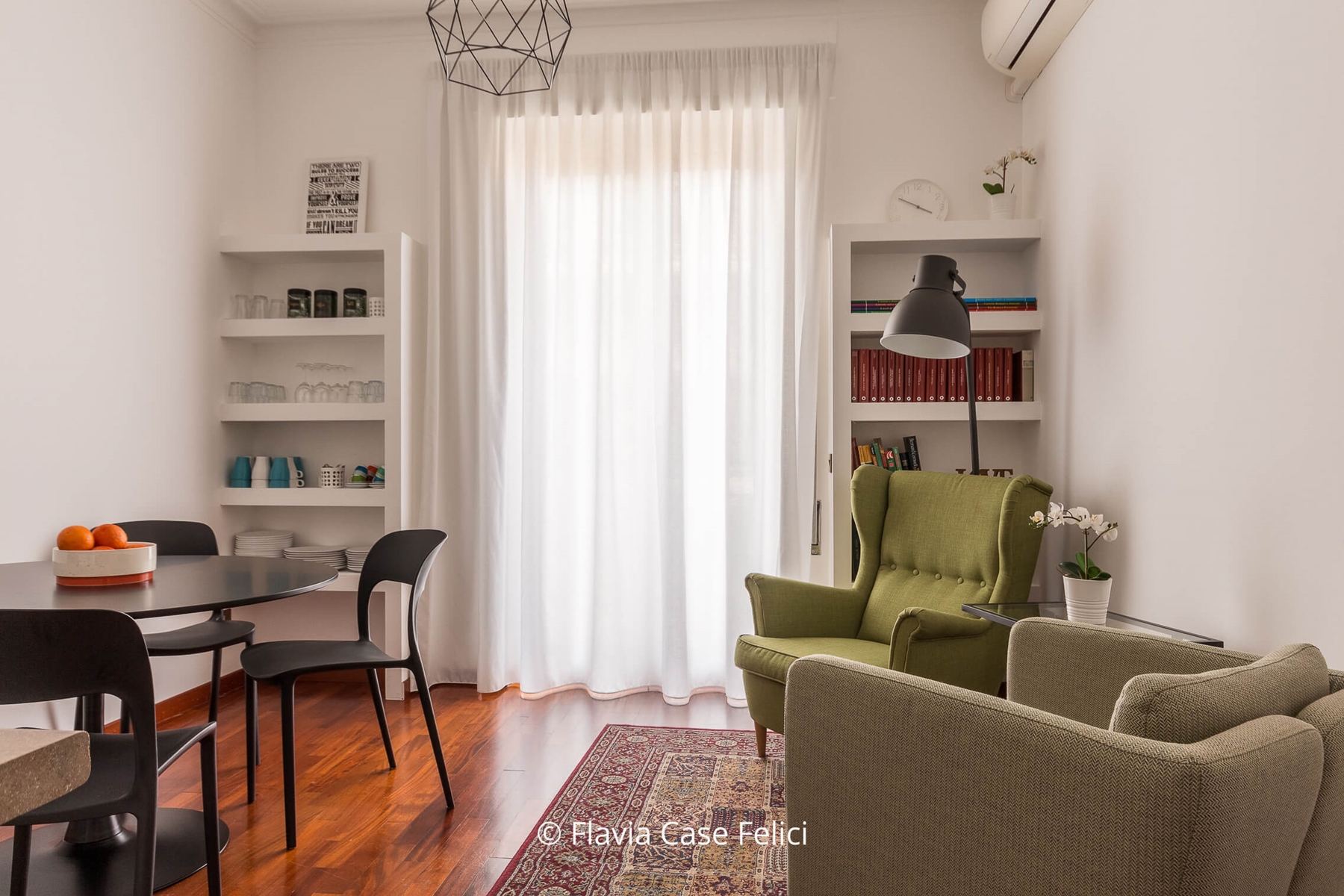 casa vacanze a roma - dopo l'home staging - living